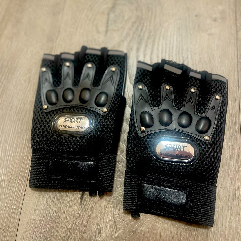 Multipurpose Black fingerless Sport gloves Sport Xi Nidashoutao